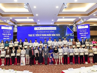 11 học viên cao học và 03 nghiên cứu sinh Trường ĐHCN nhận học bổng của Quỹ Đổi mới Sáng tạo Vingroup (VinIF) năm 2020 với tổng kinh phí 1,77 tỉ đồng