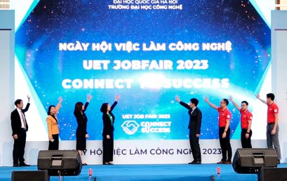 58 doanh nghiệp tại Ngày hội việc làm sinh viên Trường Đại học Công nghệ 2023